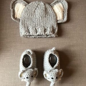 Newborn knit elephant hat and shoes